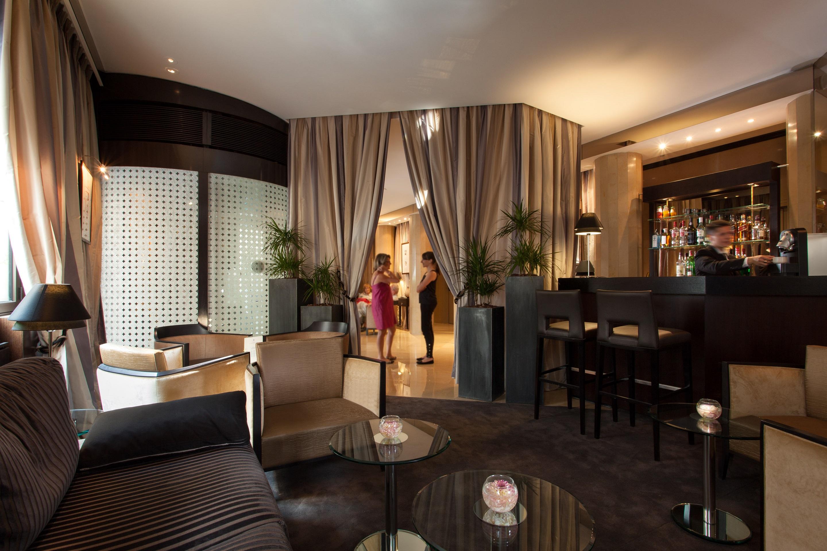 La Residence Du Roy Paris Champs Elysees Exterior foto