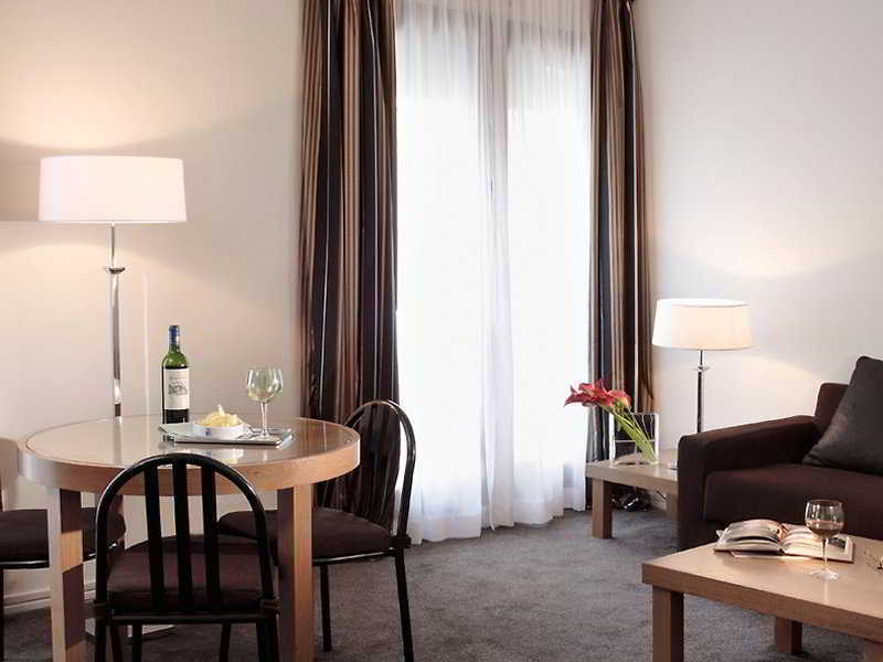La Residence Du Roy Paris Champs Elysees Exterior foto