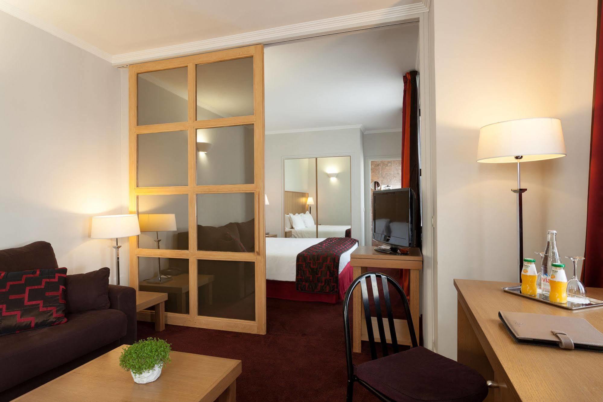 La Residence Du Roy Paris Champs Elysees Exterior foto